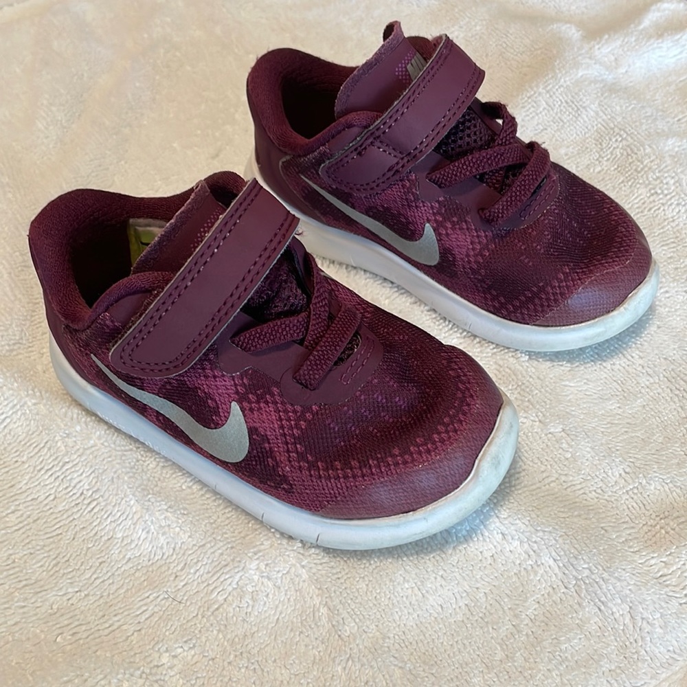 Nike Free RN 2017 (TDV) size 6C (baby/toddler)